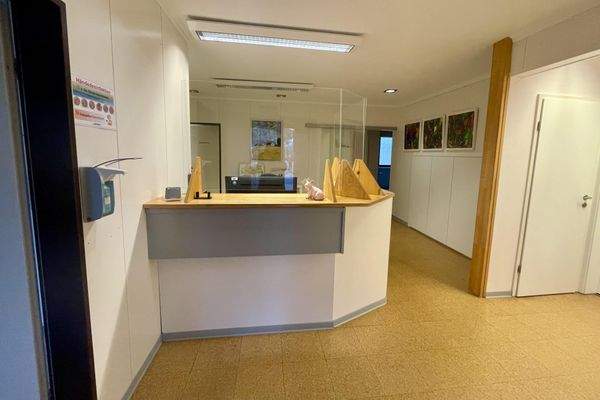 Praxis Empfangsbereich