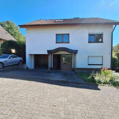 Haus Frontansicht.jpg