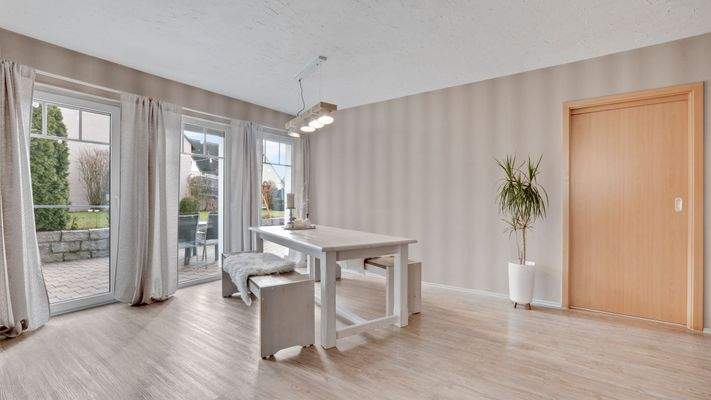 EG - Wohn-/Esszimmer