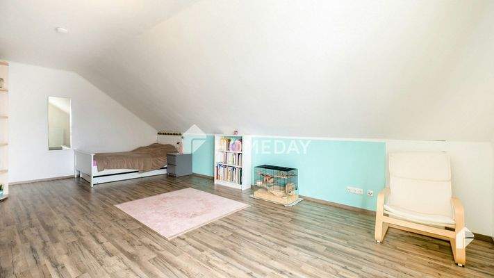 2. OG Schlafzimmer 2