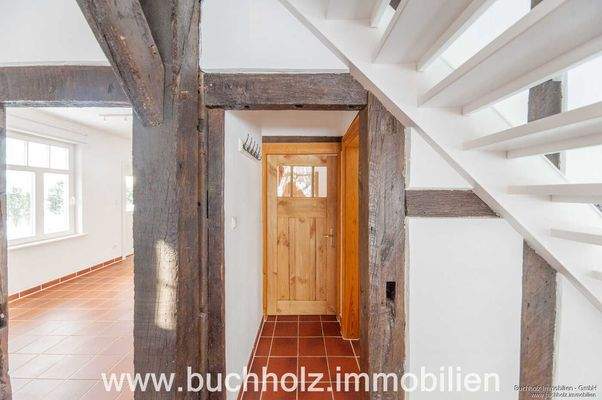 Zugang zum Gäste- WC im Erdgeschoss