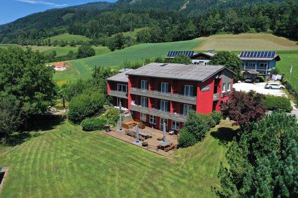 Ein besonderes Haus mit großem Gemeinschaftsgarten