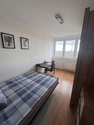 Schlafzimmer kleiner