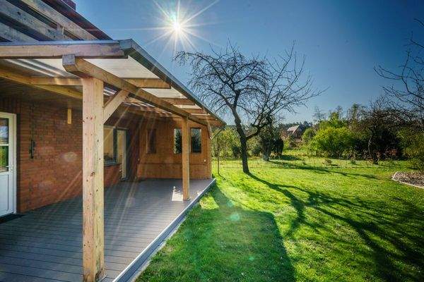 Außenansicht/Carport