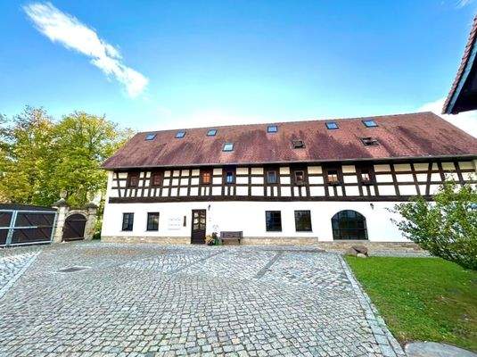 rechts Hofseite..jpeg