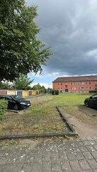 Stellplätze bei der Straße des Bergmanns 6 im Innenhof