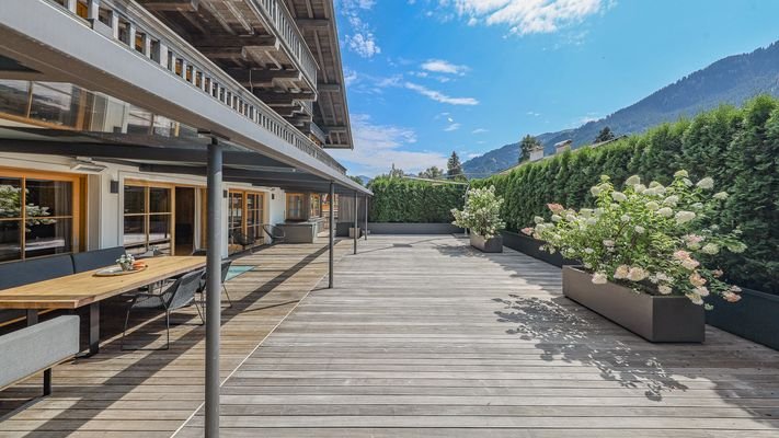 KITZIMMO-Luxuswohnung mit Pool in zentraler Toplage - Immobilien Kitzbühel.