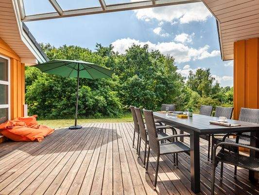 Terrasse mit Sitzgruppe