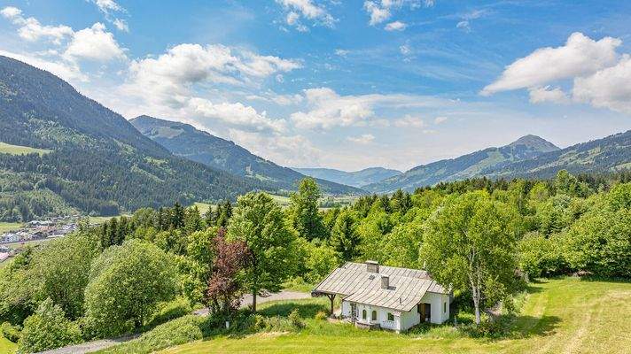 KITZIMMO-Luxuswohnungen in Top-Sonnen-Ruhelage kaufen - Immobilien Kirchberg.