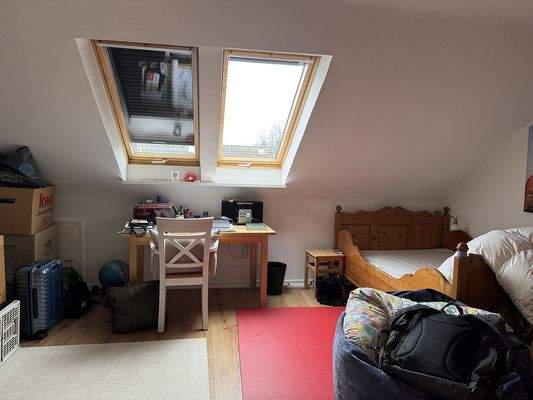 Zimmer im Dachstudio