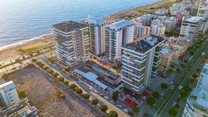 Apartments with Rich Social Facilities in Mahmutlar Alanya
