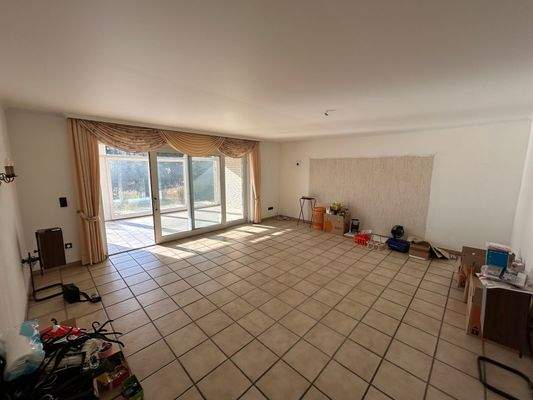 Wohnzimmer mit Wintergarten EG