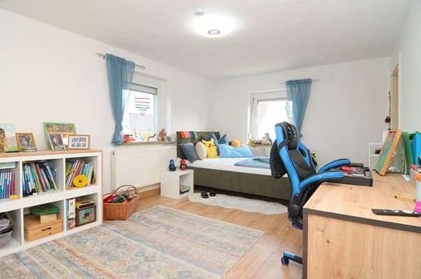 Kinderzimmer OG