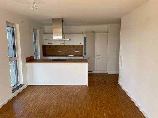 offene Wohnküche mit EBK