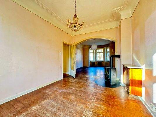 Wohn-Essbereich mit Kaminanschluss