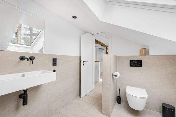 Badezimmer Dachgeschoss