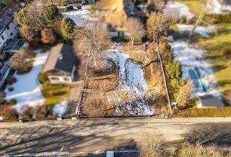 Nahezu quadratisches Grundstück