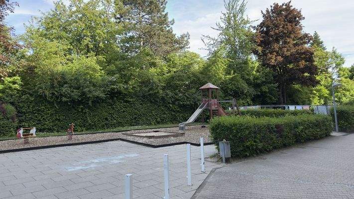 Spielplatz vor der Haustüre
