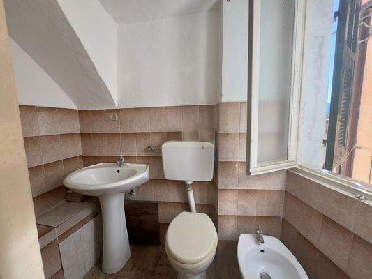 PE_1038_TERRA ITALIA IMMOBILIEN_LIGURIEN_PERINALDO