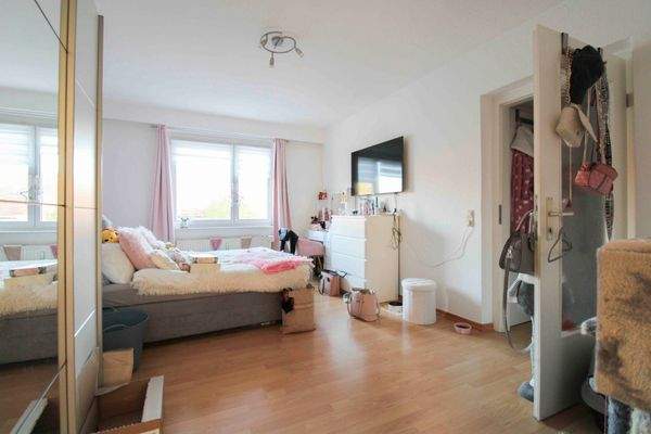 Schlafzimmer Ansicht 01