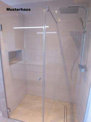 Ebenerdige Dusche