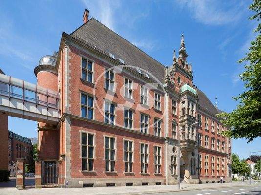 Zufahrt zum Innenhof