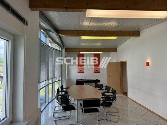 Besprechungsraum im Obergeschoss