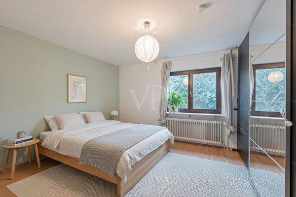 Schlafzimmer Einrichtung KI generiert