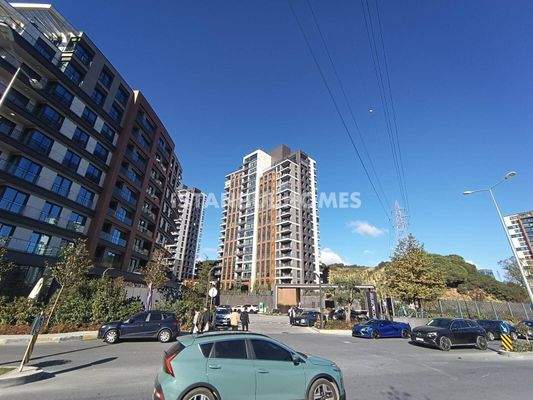 Luxe Properties near Vadi Istanbul in Complex in Sariyer