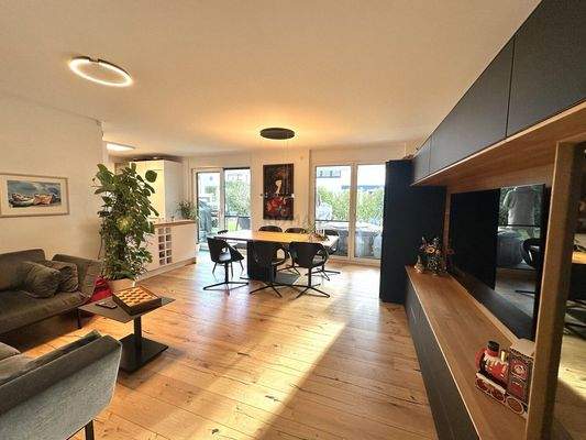 Wohn- und Essbereich