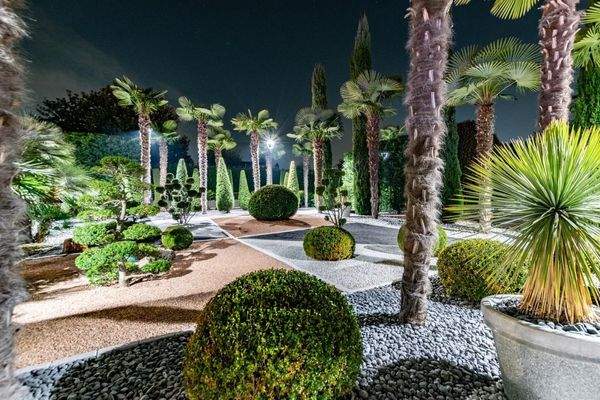 Luxusvilla-am-gardasee-kaufe_villa-am-gardasee-kaufen-haus-am-gardasee-kaufen_exklusive-Villa-am-gardasee_luxus-villa_luxusvilla-am-gardasee_villa-mit-panorama_villa-in-desenzano_comprare-villa-lago-di-garda_vendere-villa-lago-del-garda_Villa-di-lusso_Lag