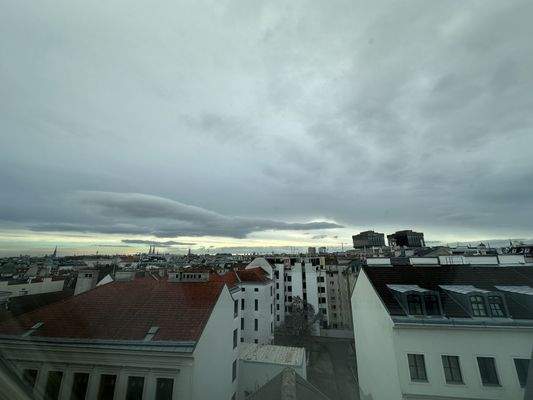 20251211_124505124_iOS