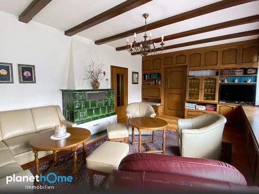 angenehme Waerme v Kachelofen