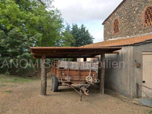 Grundstück mit Wohnhaus 