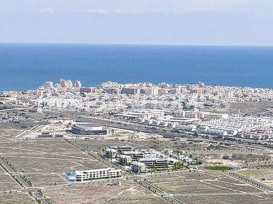 Contemporary Apartments in a Social Complex in Torrevieja