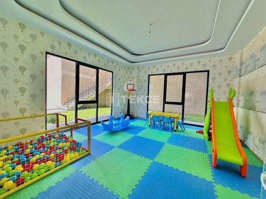 Stylish Flats in a Complex with Pool and Parking in Alanya