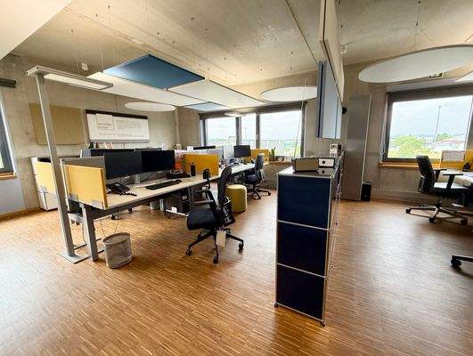 Büroraum-2.jpg