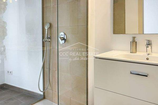 ...mit Duschbad en Suite