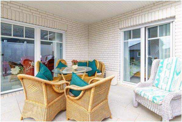 überdachte Terrasse