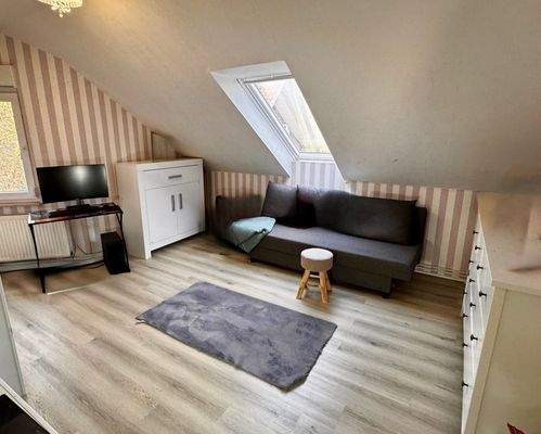 Zimmer 1 von 4 im OG