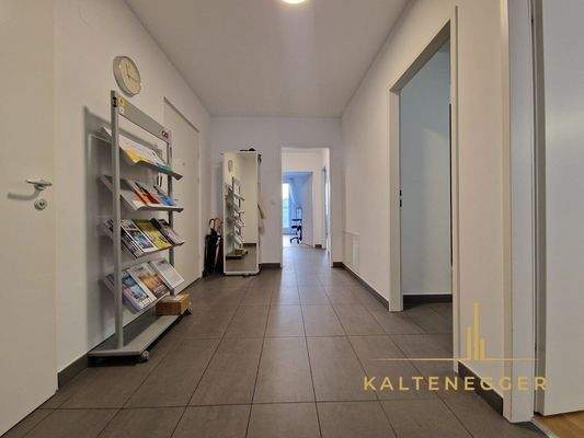 Vorraum ca. 8,81 m²