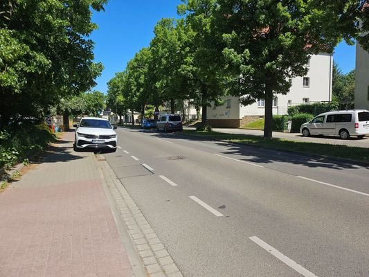 1 min. bis zur Straßenbahn.jpg