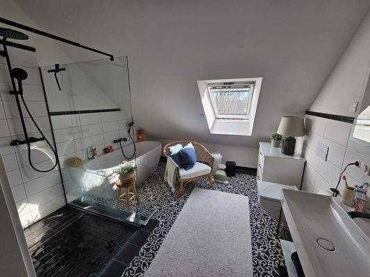 Bad Staffelgeschoß WE   8.jpg