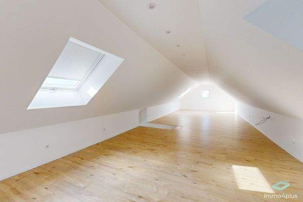 Das gewisse Extra: helles & großes Dachstudio
