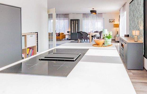 Hochwertige Küche & Kochinsel