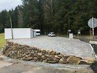 Garagen und Stellplätze