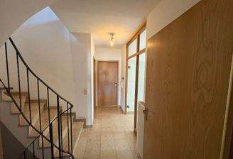 Treppenhaus/Eingangsbereich 