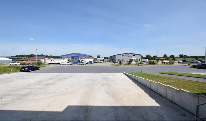  Aussicht Lagerhalle-Ausfahrt