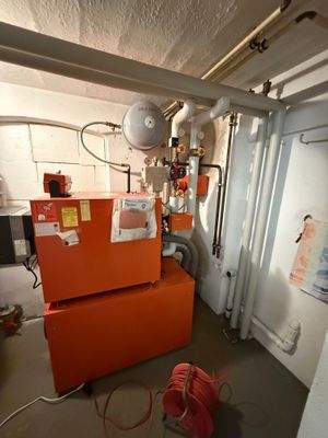 Heizung Gewerbeeinheit