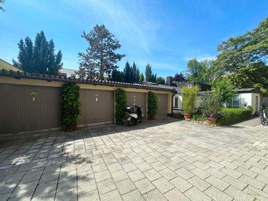 Aussenansicht Garagen